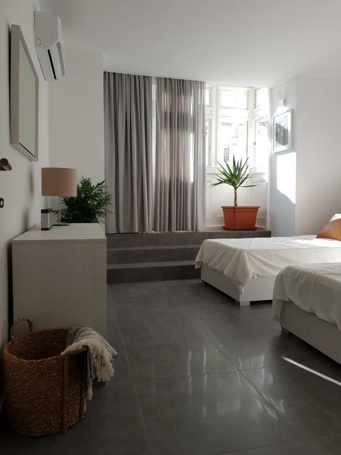 Duplex Maisonette With Heated P-Pool And Jacuzzi St. Julian's Exteriör bild