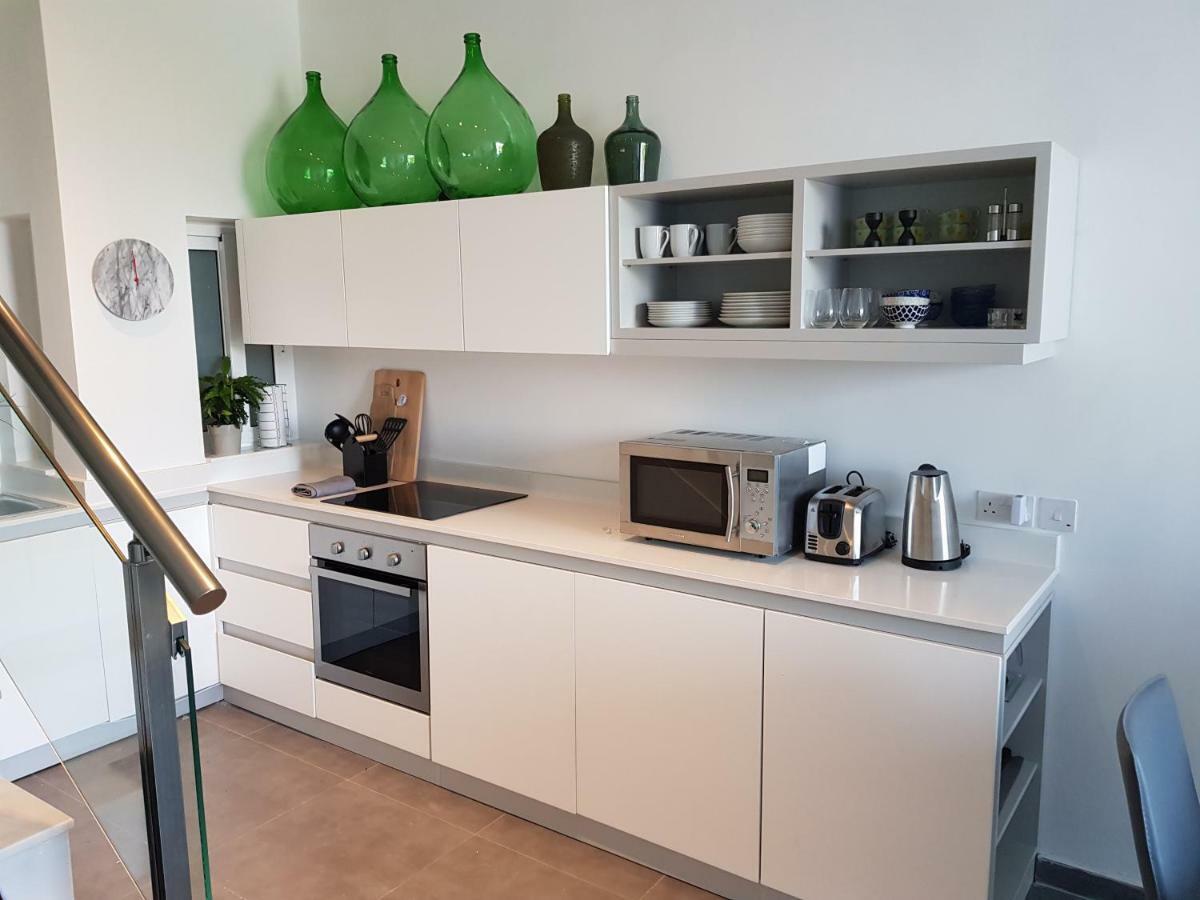Duplex Maisonette With Heated P-Pool And Jacuzzi St. Julian's Exteriör bild